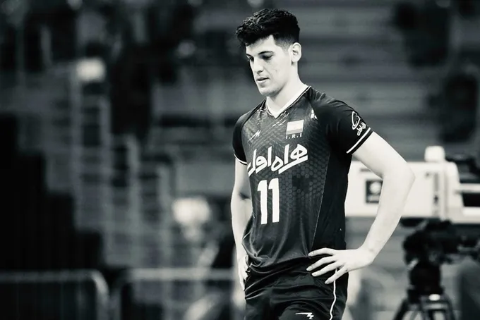 Ngôi sao bóng chuyền Iran - Saber Kazemi qua đời sau tai nạn giật điện