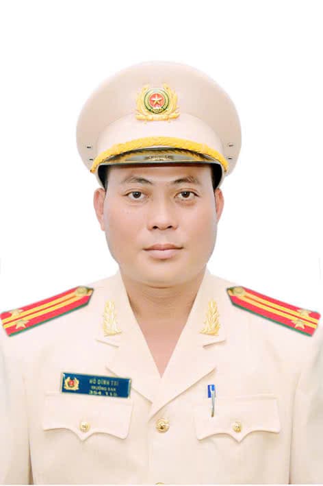 Ảnh Hồ Đình Trí